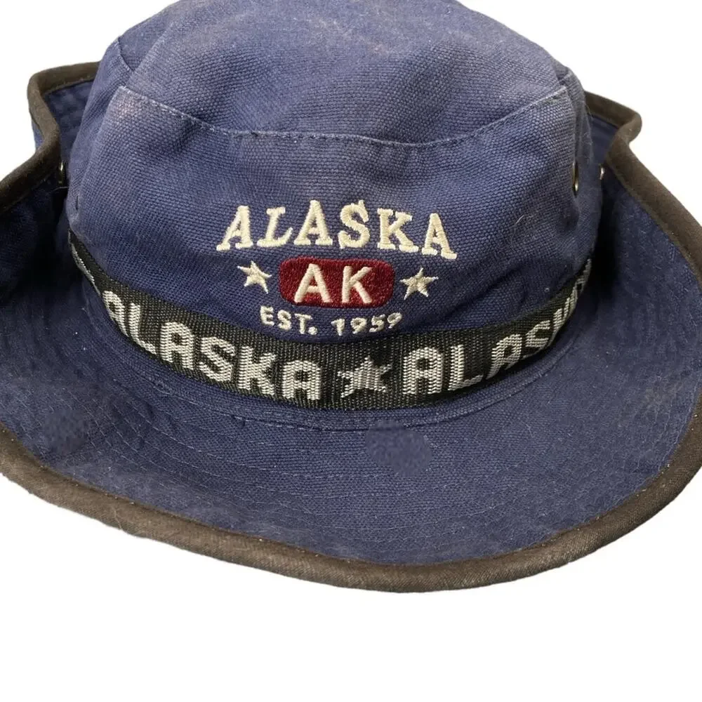 Vintage Alaska Bucket Hat‎ Tracker Sun Chin Strap